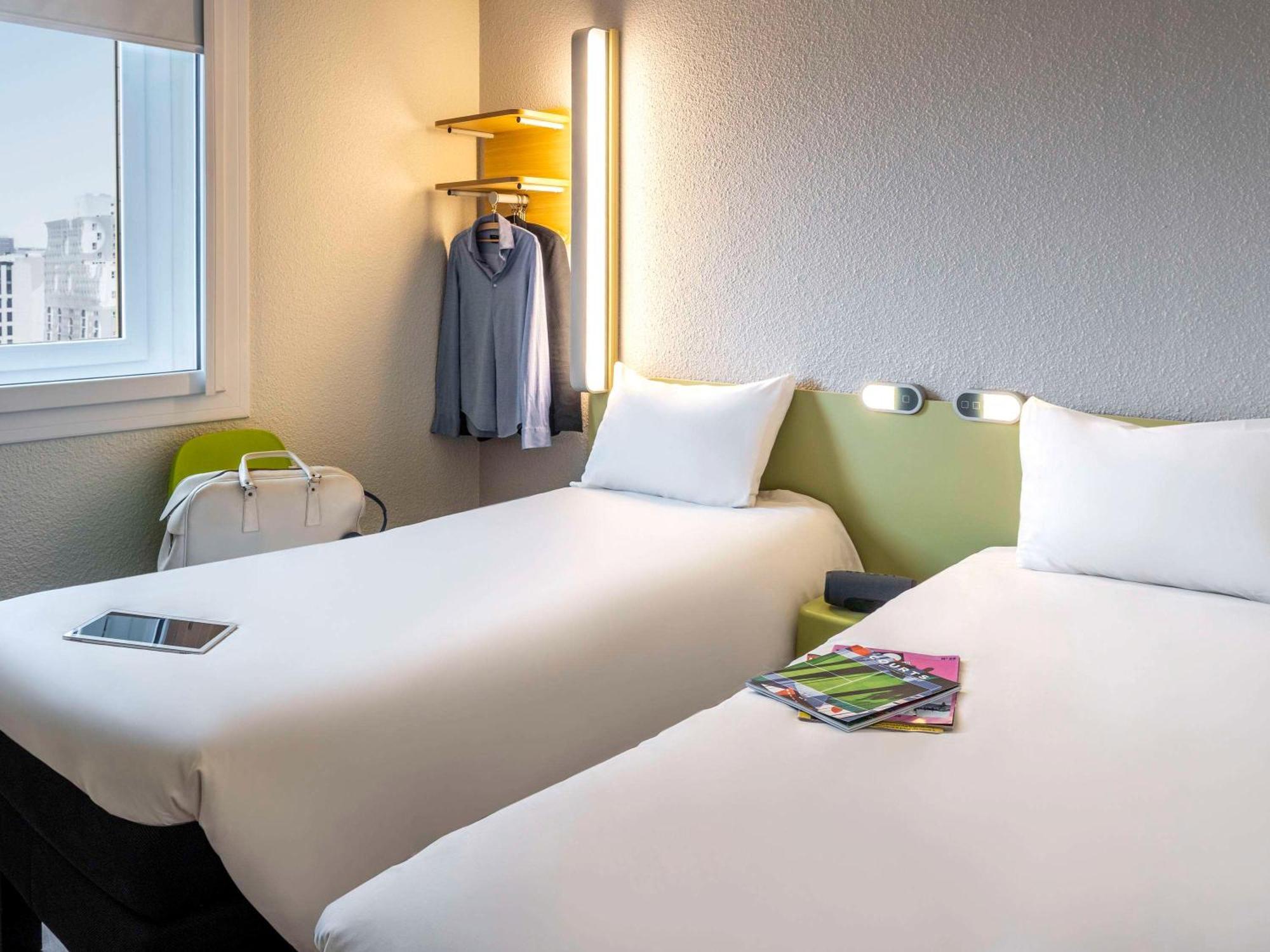 Ibis Budget Paris Porte De Bercy Charenton-le-Pont Esterno foto