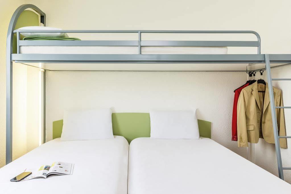 Ibis Budget Paris Porte De Bercy Charenton-le-Pont Esterno foto